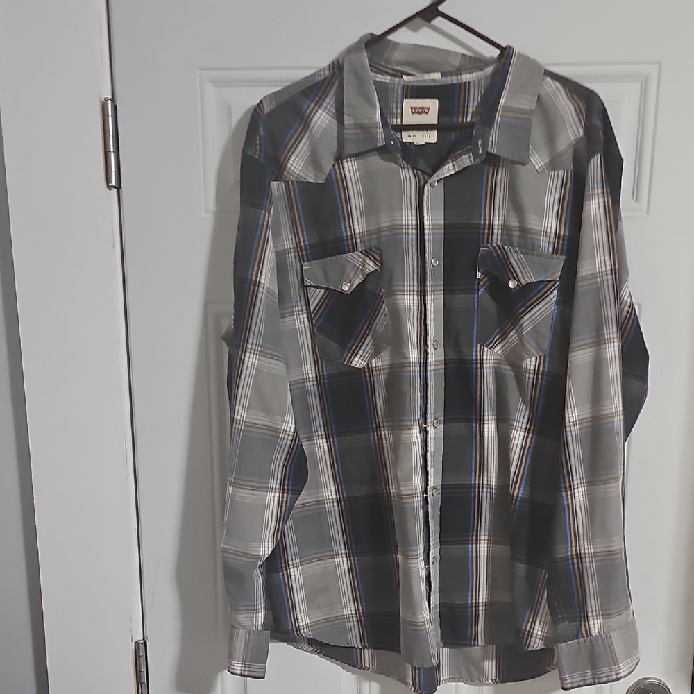 Levi's Gray and Blue Casual Button Down Shirt